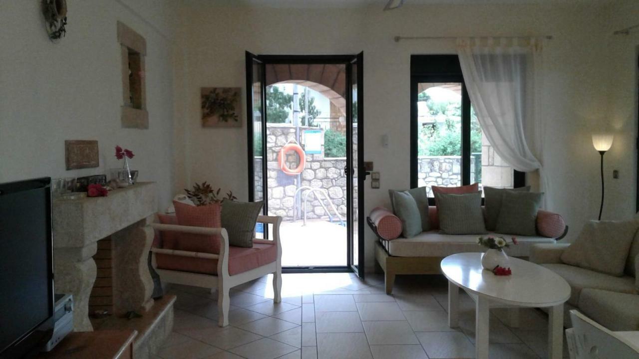 Kalogria Villas Ступа Екстер'єр фото